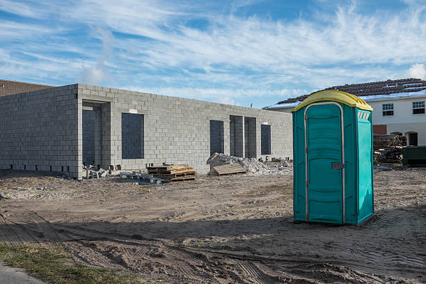 Affordable portable toilet rental in Colon, MI